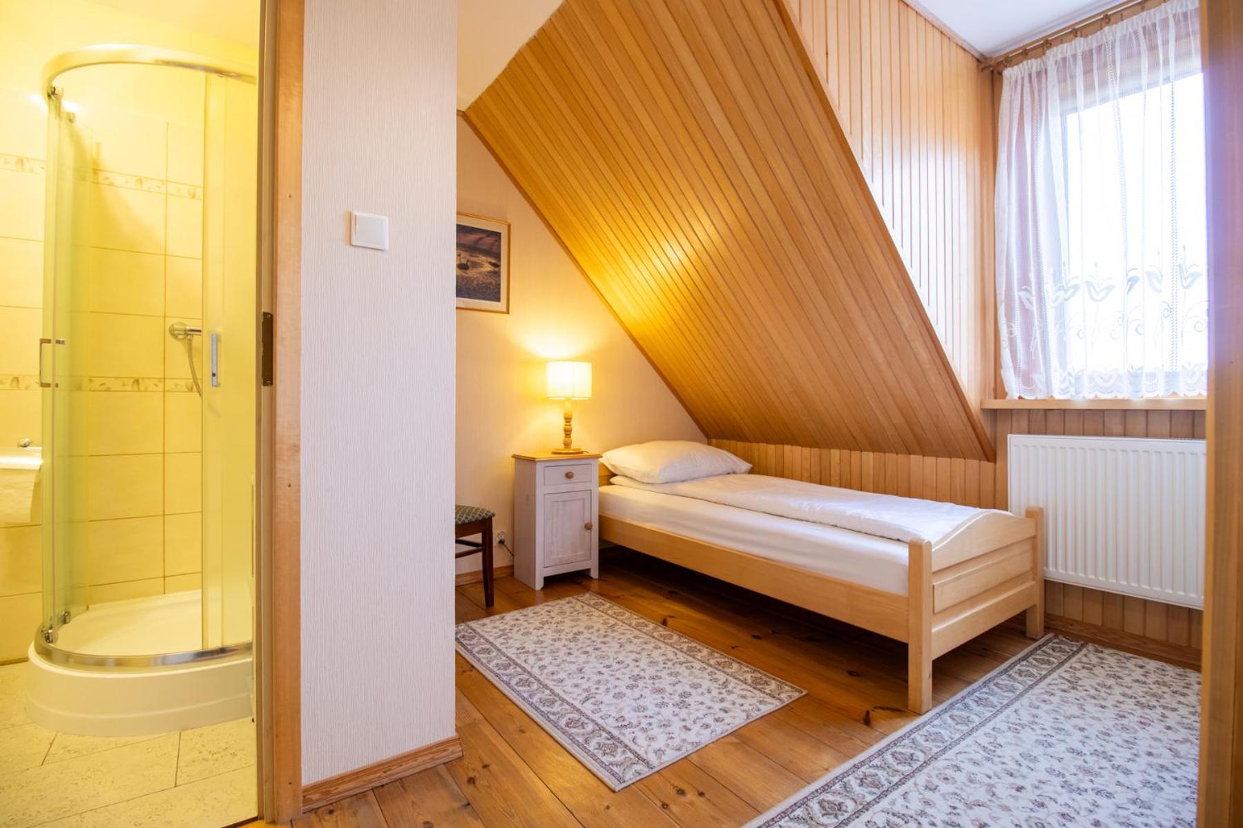 Wisniowy Sad Guest House เบียโวเวียชา ภายนอก รูปภาพ