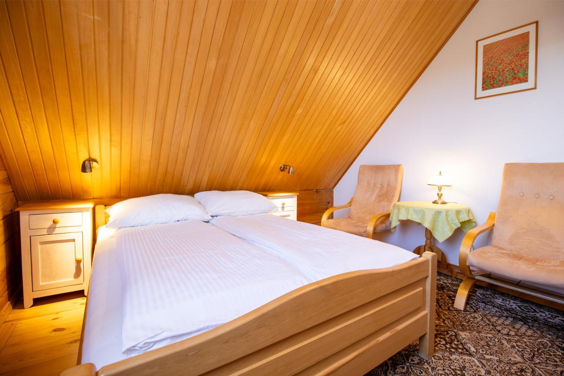 Wisniowy Sad Guest House เบียโวเวียชา ภายนอก รูปภาพ